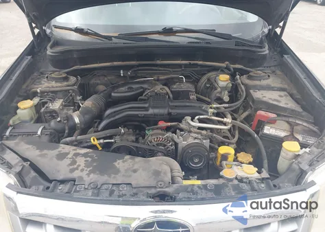 2011 Subaru Forester 2.5X Premium z USA, uszkodzony, nr VIN JF2SHBDC5BH743292